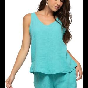 NWT Sol Crepe V Tank Top